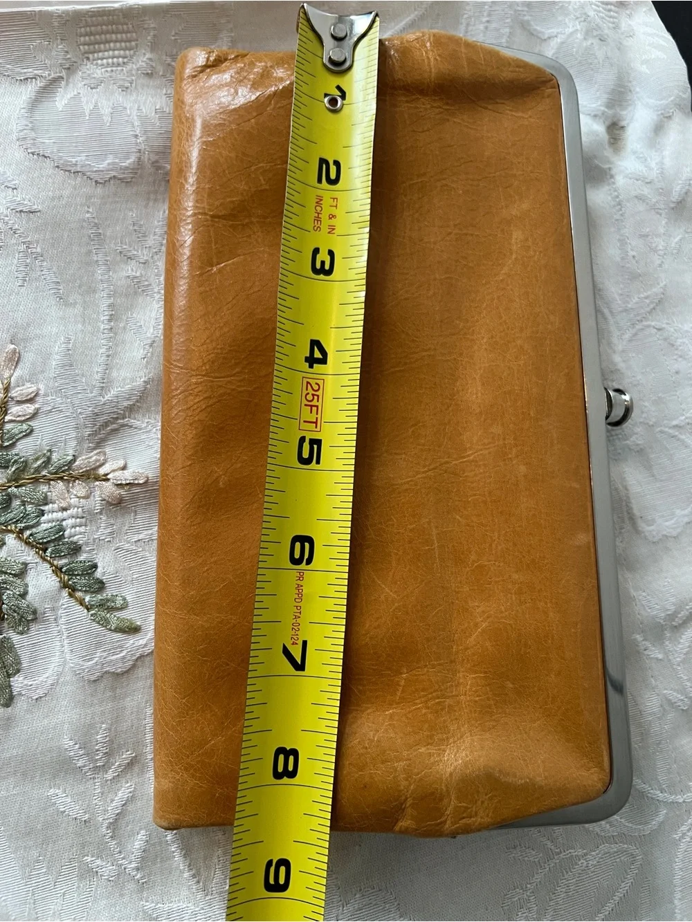 LAUREN CLUTCH-WALLET - Natural